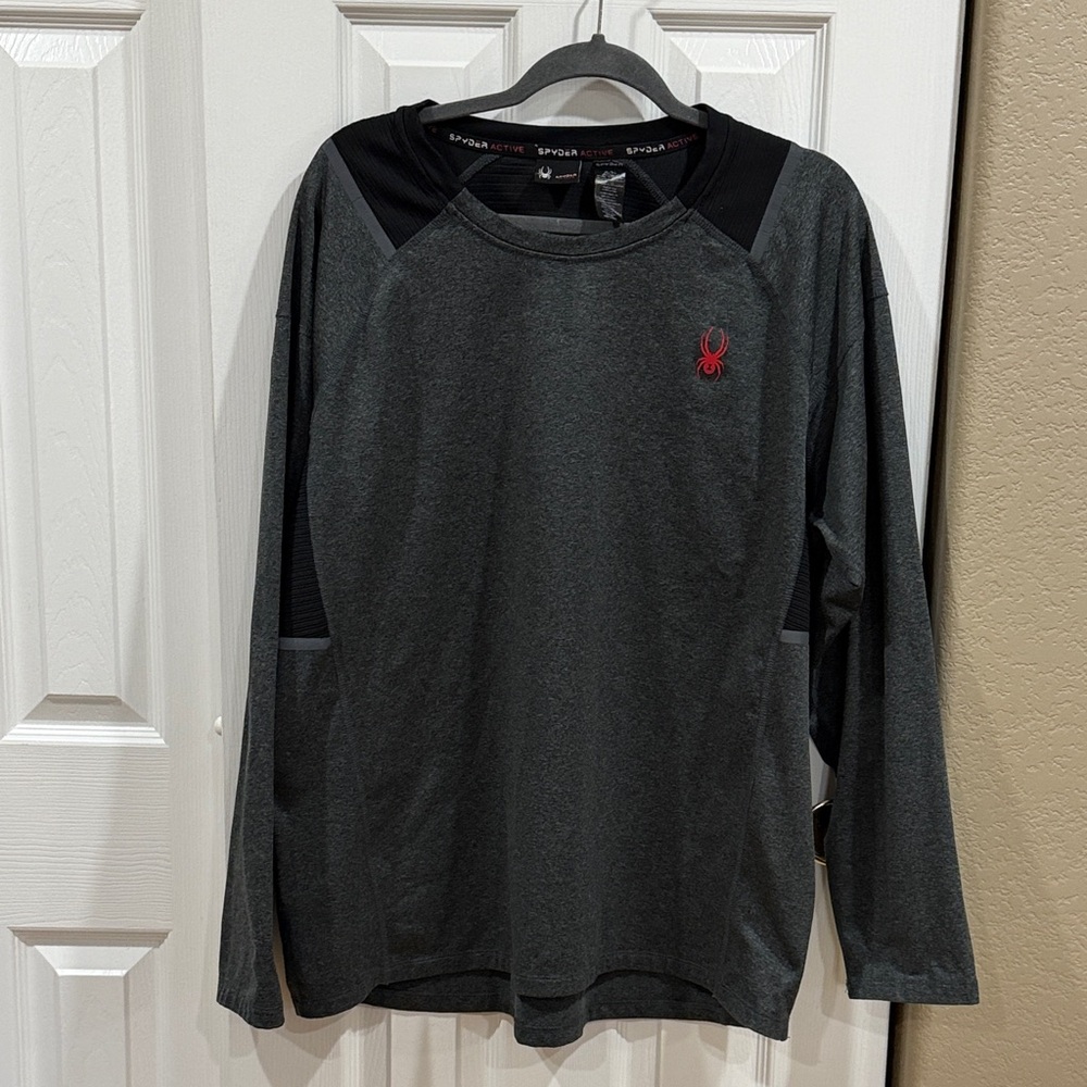 Spyder Men's Charcoal and Black Long Sleeve Tee size XL